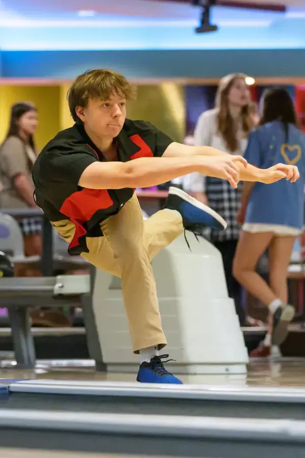 Bowling player