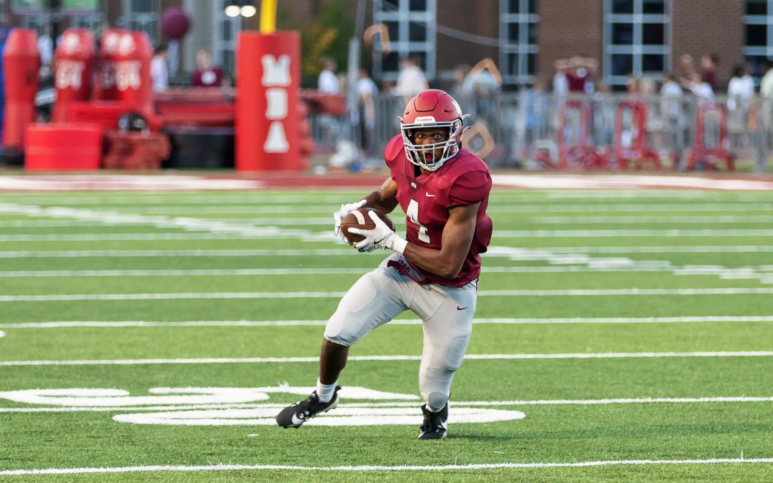 Football player in game